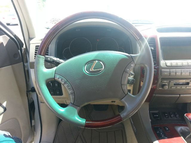 2008 Lexus GX 470 Scion XB