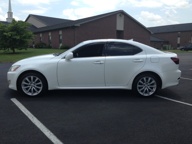 2008 Lexus IS Dvd-3rd ROW Seating