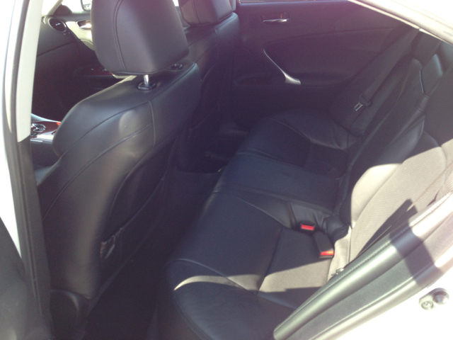 2008 Lexus IS Ext Cab SLE Longbed