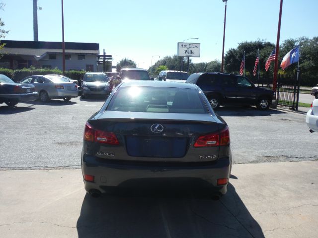 2006 Lexus IS 250 Ext Cab SLE Longbed