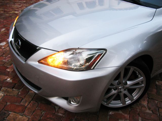 2006 Lexus IS 250 2WD Supercab 13