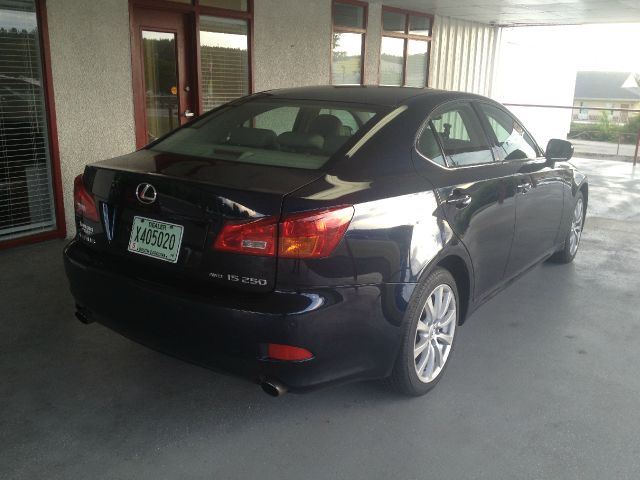2006 Lexus IS 250 4WD 4-door Sport/entertainment Pkg