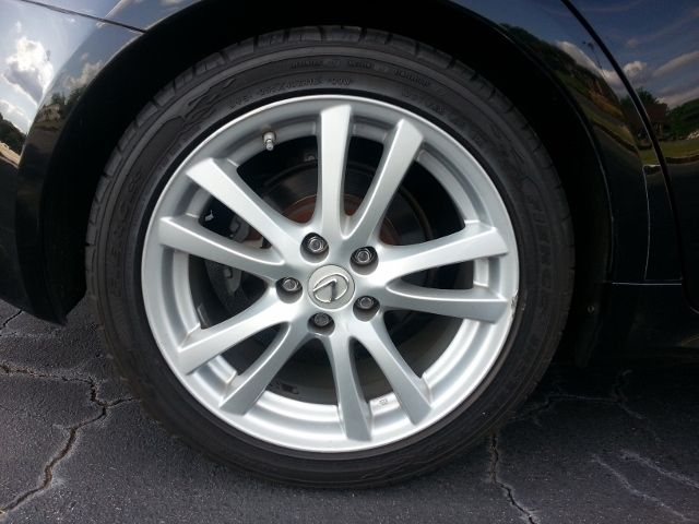 2006 Lexus IS 250 4X4 Crew Cab Super Duty Lariat