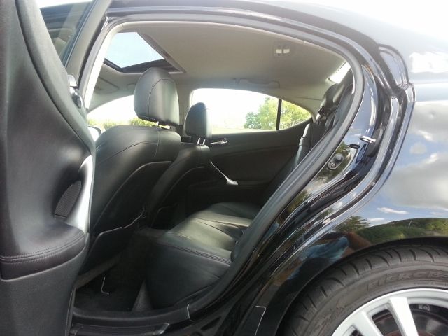 2006 Lexus IS 250 4X4 Crew Cab Super Duty Lariat