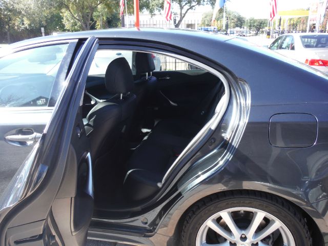 2006 Lexus IS 250 Ext Cab SLE Longbed