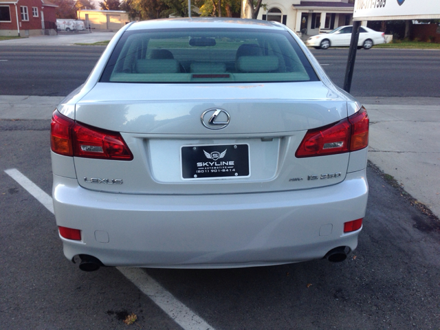 2006 Lexus IS 250 4WD 4-door Sport/entertainment Pkg