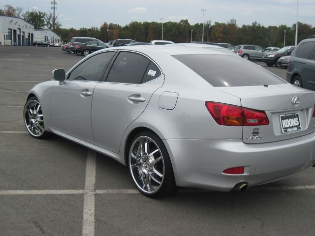 2006 Lexus IS 250 Ext Cab SLE Longbed