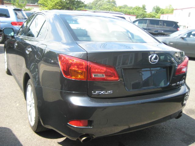 2006 Lexus IS 250 4WD 4-door Sport/entertainment Pkg