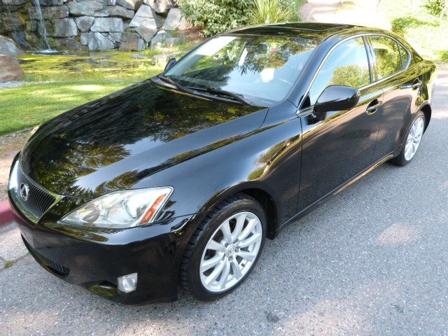 2006 Lexus IS 250 4WD 4-door Sport/entertainment Pkg
