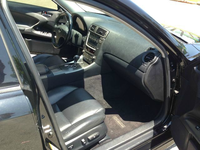 2006 Lexus IS 250 Ext Cab SLE Longbed