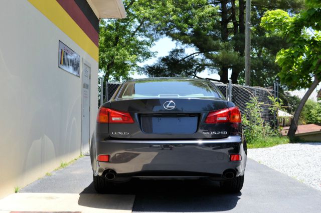 2006 Lexus IS 250 4WD 4-door Sport/entertainment Pkg