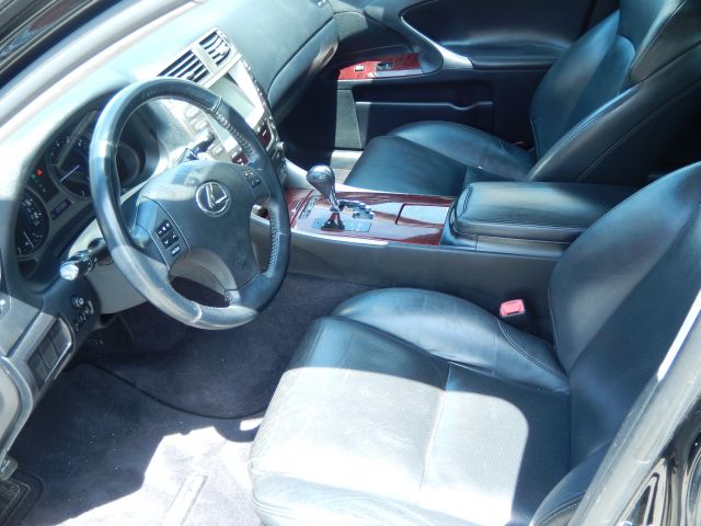 2007 Lexus IS 250 Super Dutypowerstroke 4x4