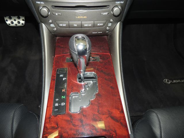 2007 Lexus IS 250 Ext Cab SLE Longbed