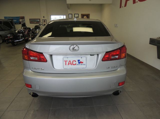 2007 Lexus IS 250 Ext Cab SLE Longbed