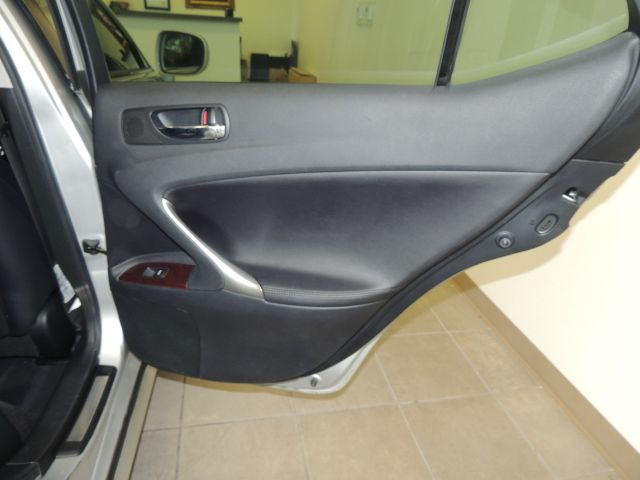 2007 Lexus IS 250 Ext Cab SLE Longbed