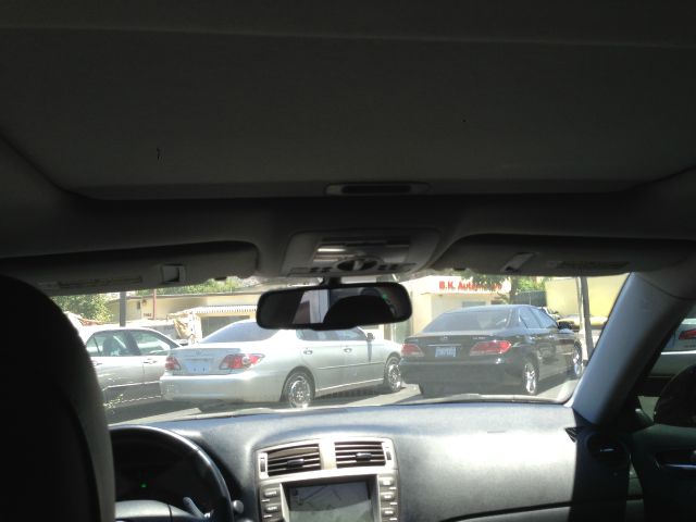 2007 Lexus IS 250 4WD 4-door Sport/entertainment Pkg