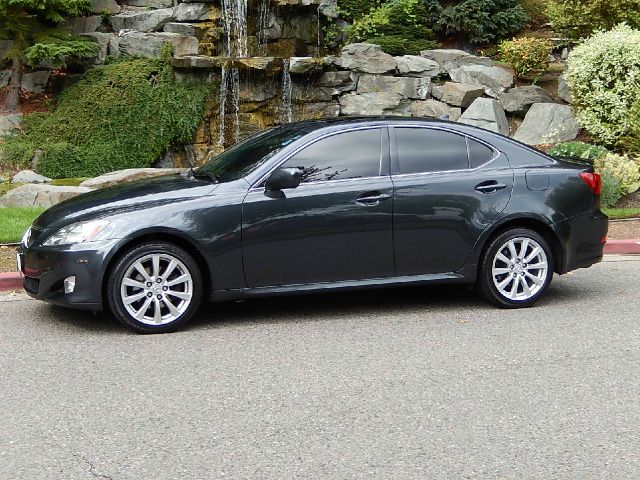 2007 Lexus IS 250 4WD 4-door Sport/entertainment Pkg