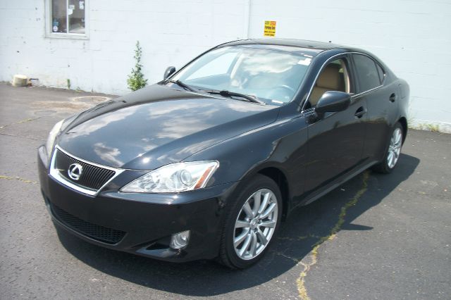 2007 Lexus IS 250 4WD 4-door Sport/entertainment Pkg