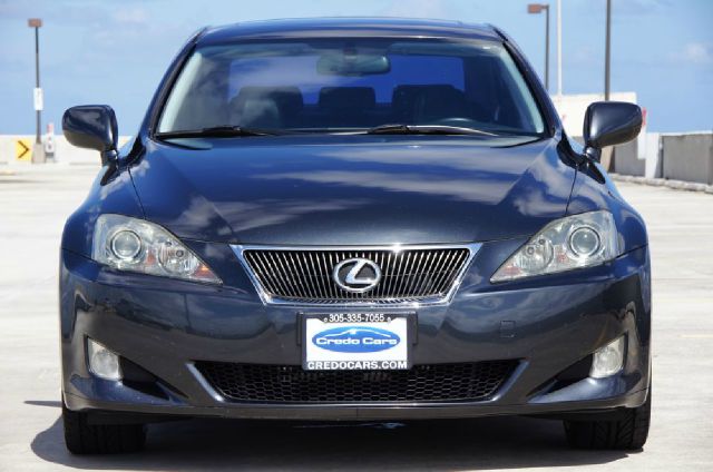 2007 Lexus IS 250 Ext Cab SLE Longbed