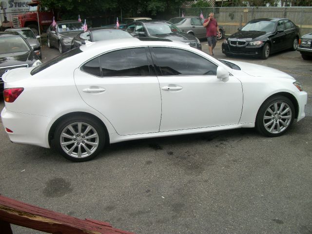 2008 Lexus IS 250 Dvd-3rd ROW Seating