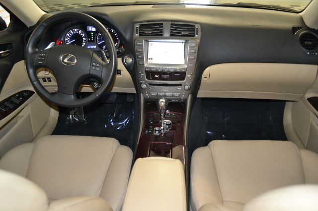 2008 Lexus IS 250 Ext XT AWD