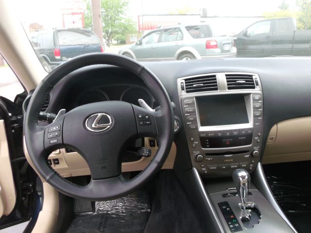 2008 Lexus IS 250 Dvd-3rd ROW Seating