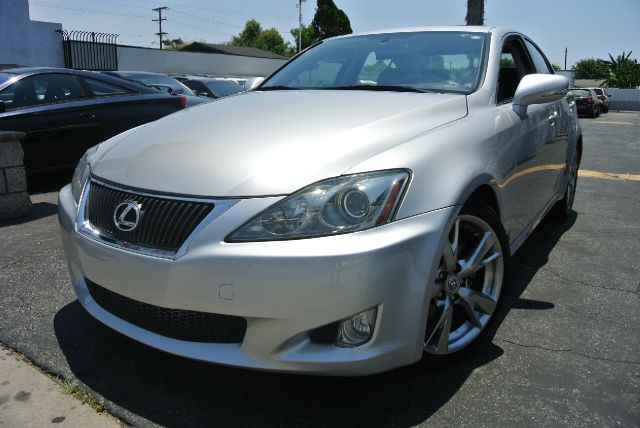 2009 Lexus IS 250 Ext Cab SLE Longbed