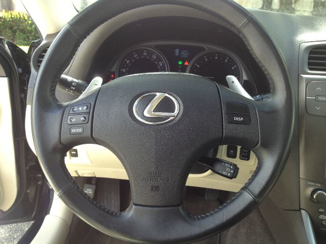 2009 Lexus IS 250 Ext Cab SLE Longbed