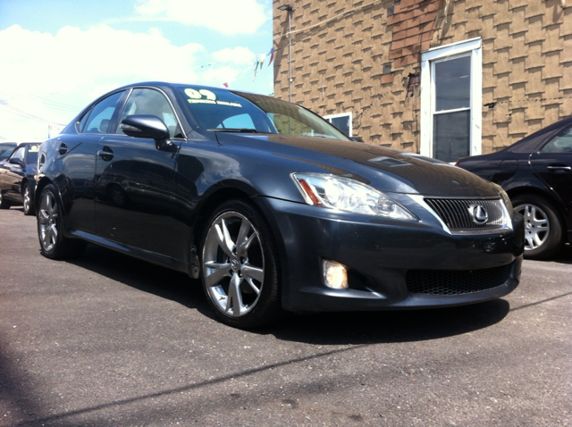 2009 Lexus IS 250 Ext Cab SLE Longbed