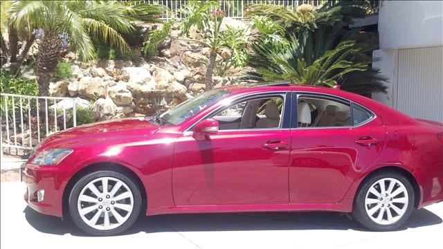2009 Lexus IS 250 Lariat Crew FX4