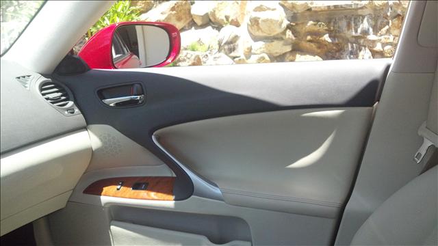 2009 Lexus IS 250 Lariat Crew FX4