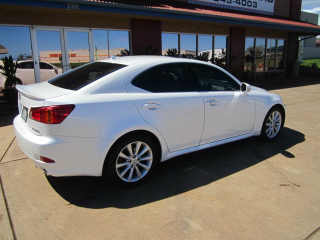 2009 Lexus IS 250 Ext Cab SLE Longbed