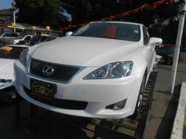 2009 Lexus IS 250 Ext Cab SLE Longbed