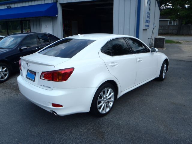 2009 Lexus IS 250 Dvd-3rd ROW Seating