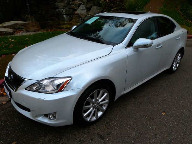 2010 Lexus IS 250 Dvd-3rd ROW Seating