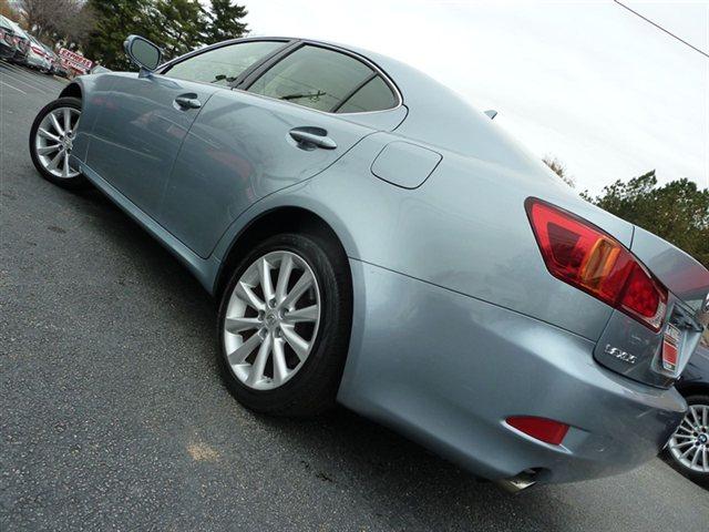 2010 Lexus IS 250 Carrera 4S