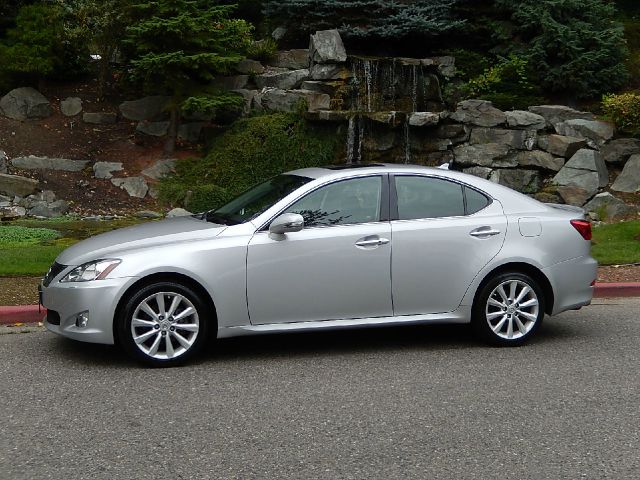 2010 Lexus IS 250 Dvd-3rd ROW Seating