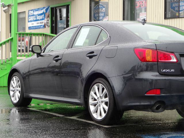 2010 Lexus IS 250 Dvd-3rd ROW Seating