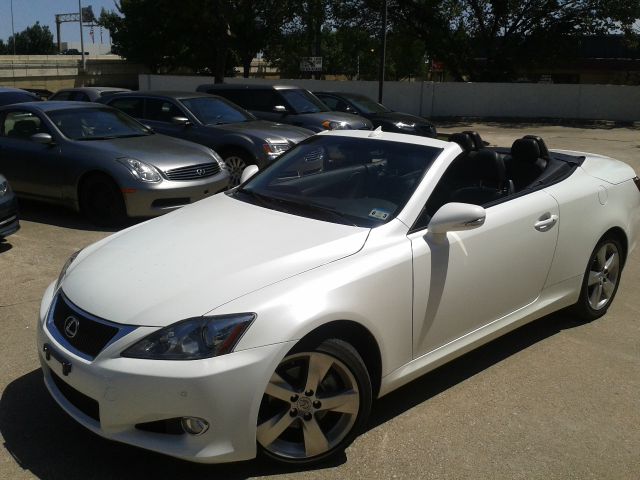 2010 Lexus IS 250C LT w/XM