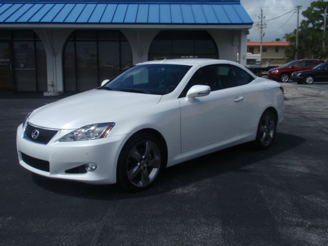 2010 Lexus IS 250C LT w/XM