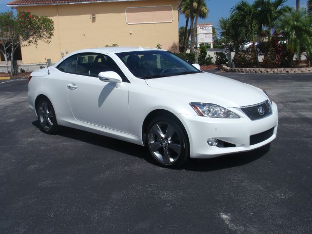 2010 Lexus IS 250C LT w/XM