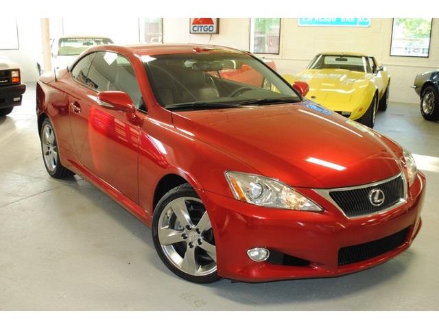 2010 Lexus IS 250C 4dr Sdn Touring Signature RWD