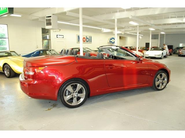 2010 Lexus IS 250C 4dr Sdn Touring Signature RWD