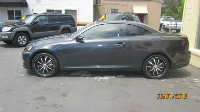 2011 Lexus IS 250C LS 4X4