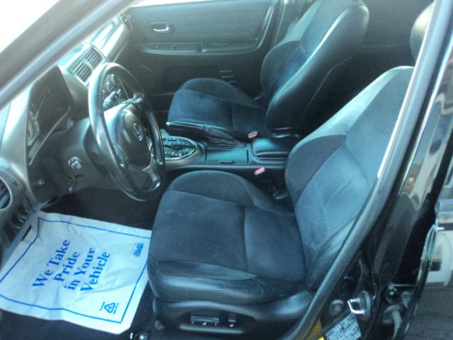 2001 Lexus IS 300 Base