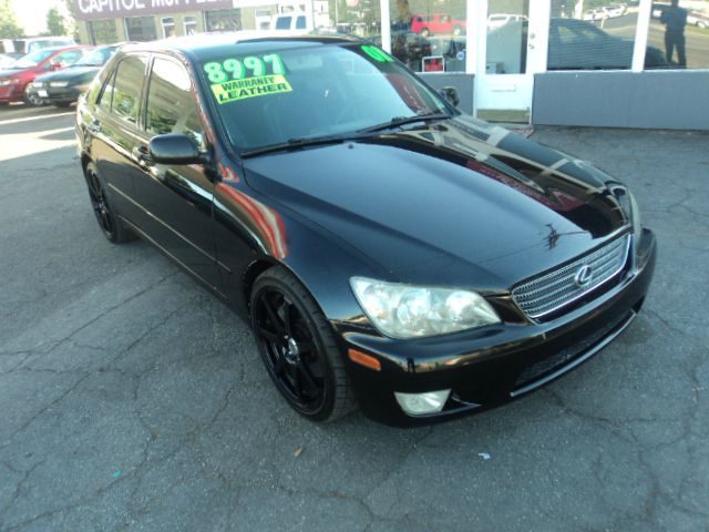 2001 Lexus IS 300 Base