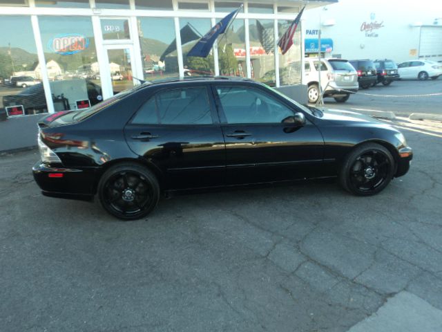 2001 Lexus IS 300 Base