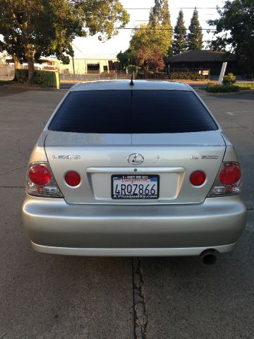 2001 Lexus IS 300 Base