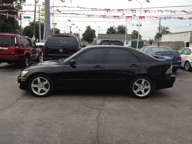 2001 Lexus IS 300 Base
