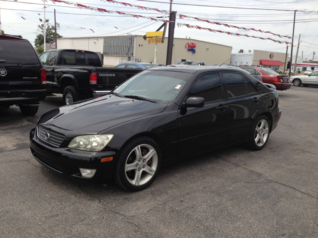 2001 Lexus IS 300 Base